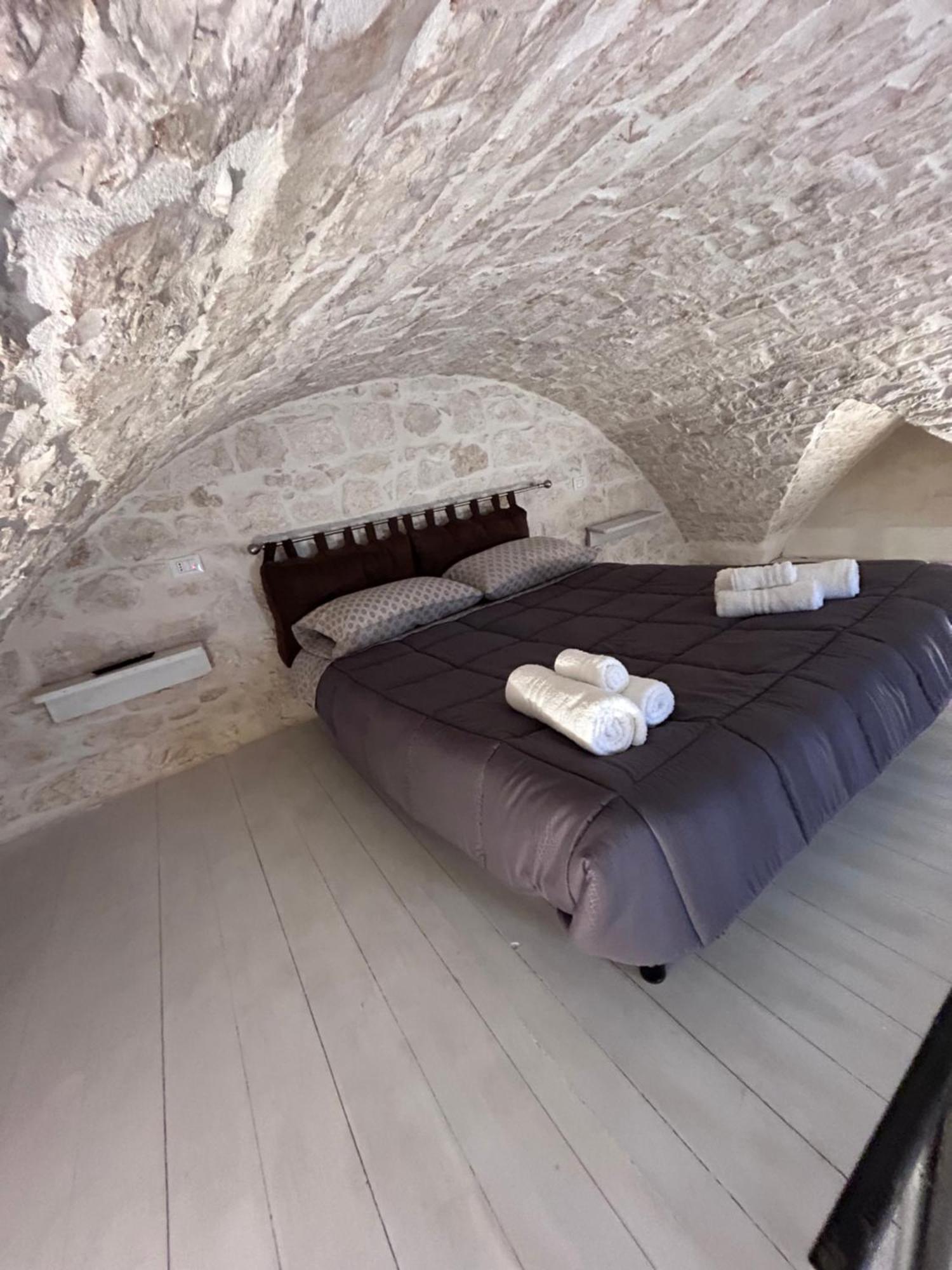 La 13 Guest House Ostuni Esterno foto